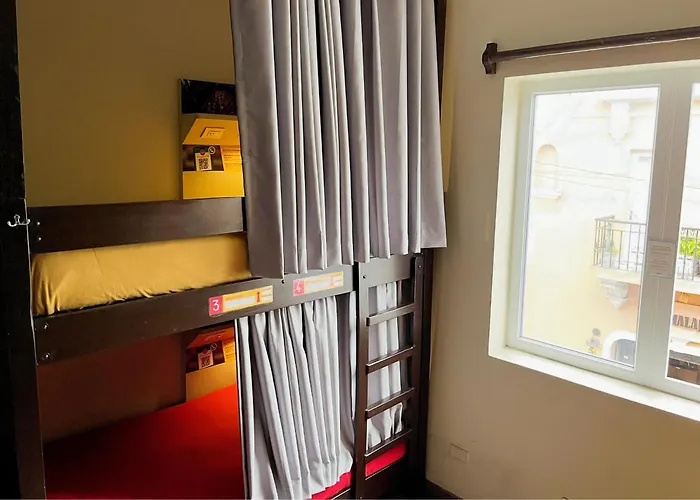 Pariwana Hostel Lima (Adults Only)